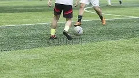 “T1问鼎冠军，Faker成传奇，韩国电竞之路探秘：选手特长可助力留学？”