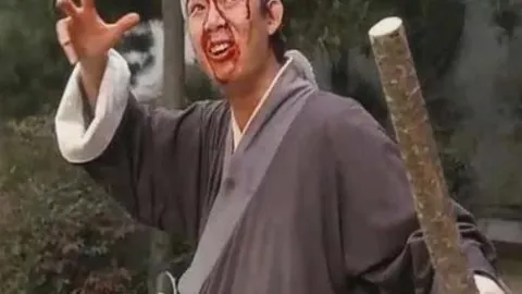 “王楚钦退赛引瞩目，莫雷加德盼早日康复：赛场惜别，期待明年再创佳绩！”